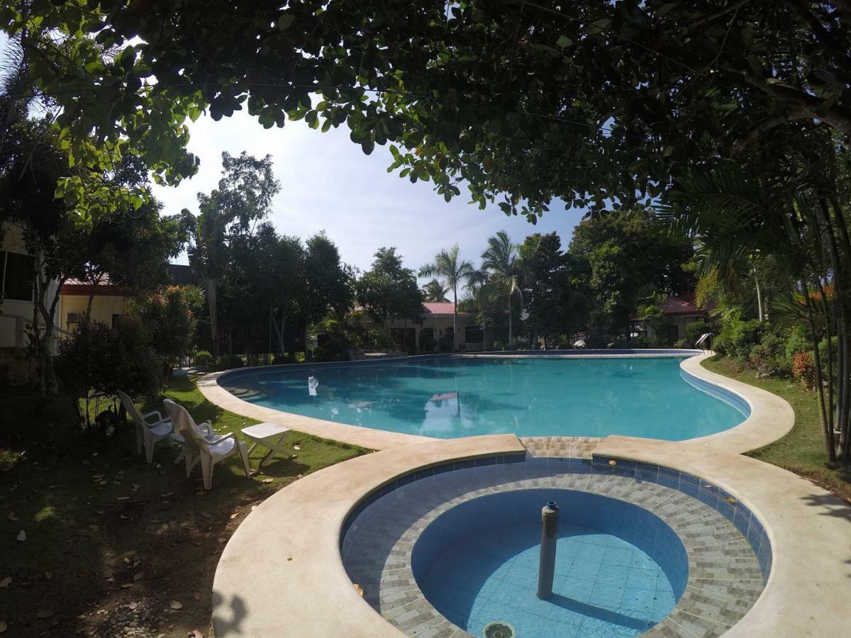Hotel Reddoorz Premium @ Napaling Point Tangnan Zewnętrze zdjęcie