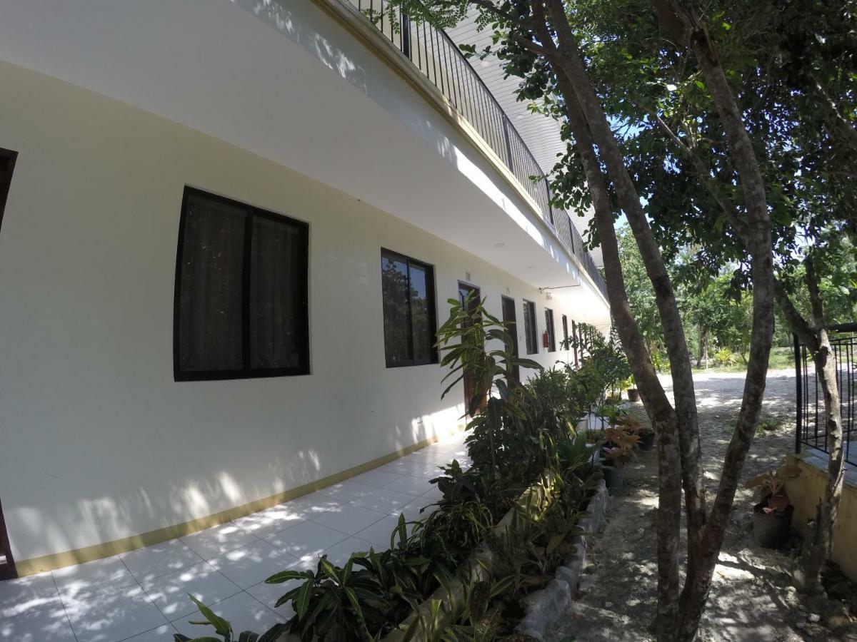 Hotel Reddoorz Premium @ Napaling Point Tangnan Zewnętrze zdjęcie